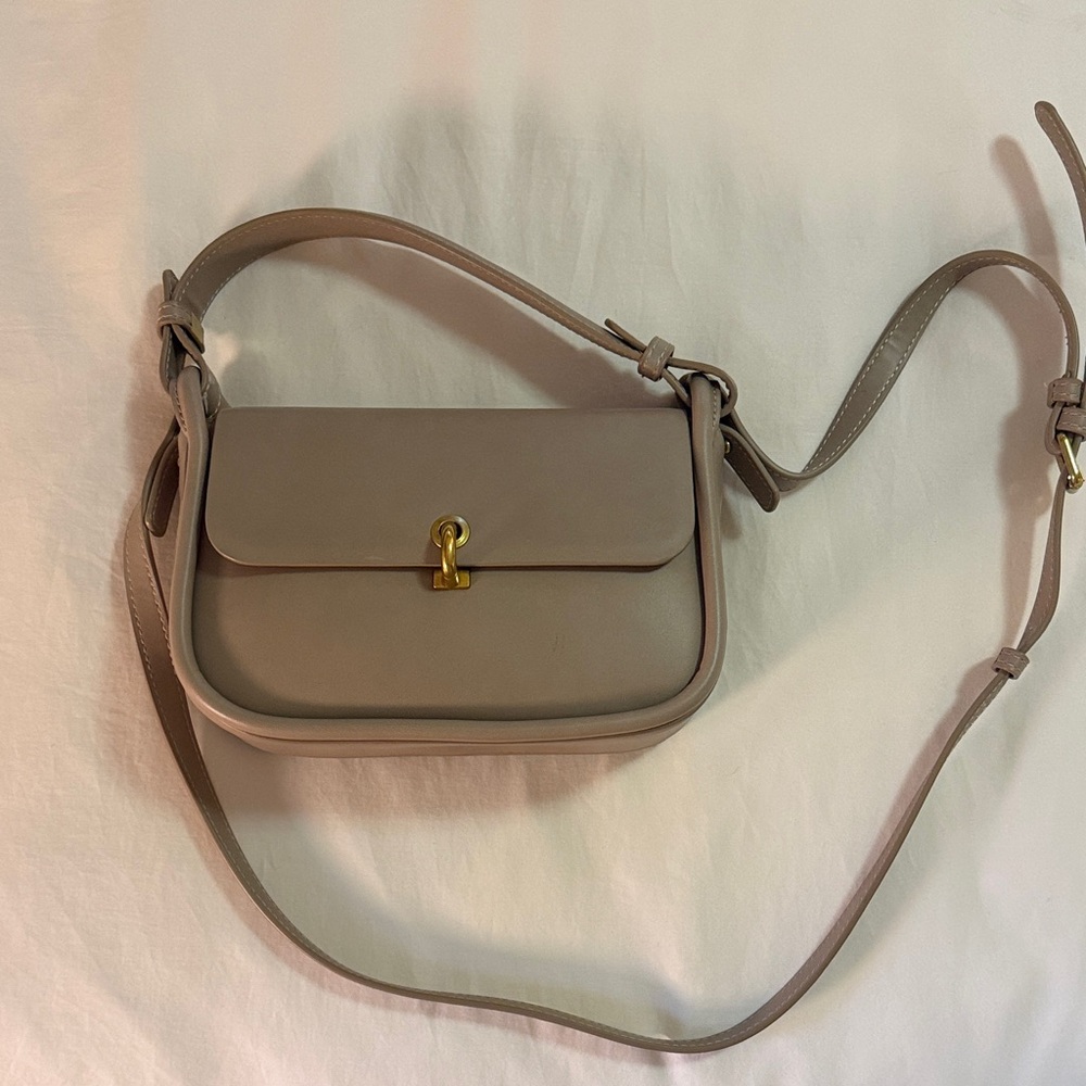 Melie Bianco Tan Crossbody Bag